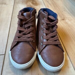 Toddler Size 8 Brown Boots Cat and Jack